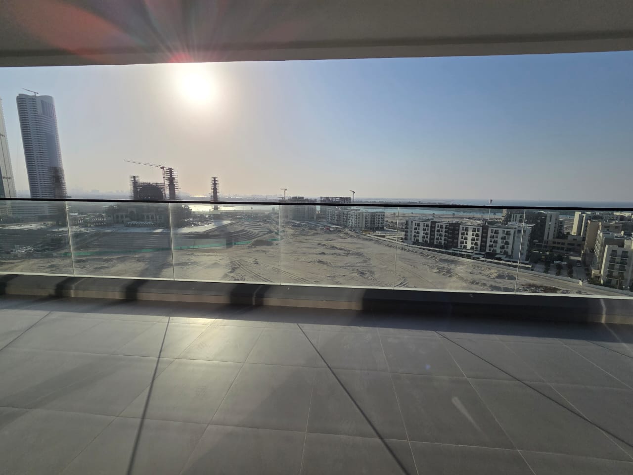 Luxury apartment for sale with a panoramic view in Sharjah Terraces Tower,