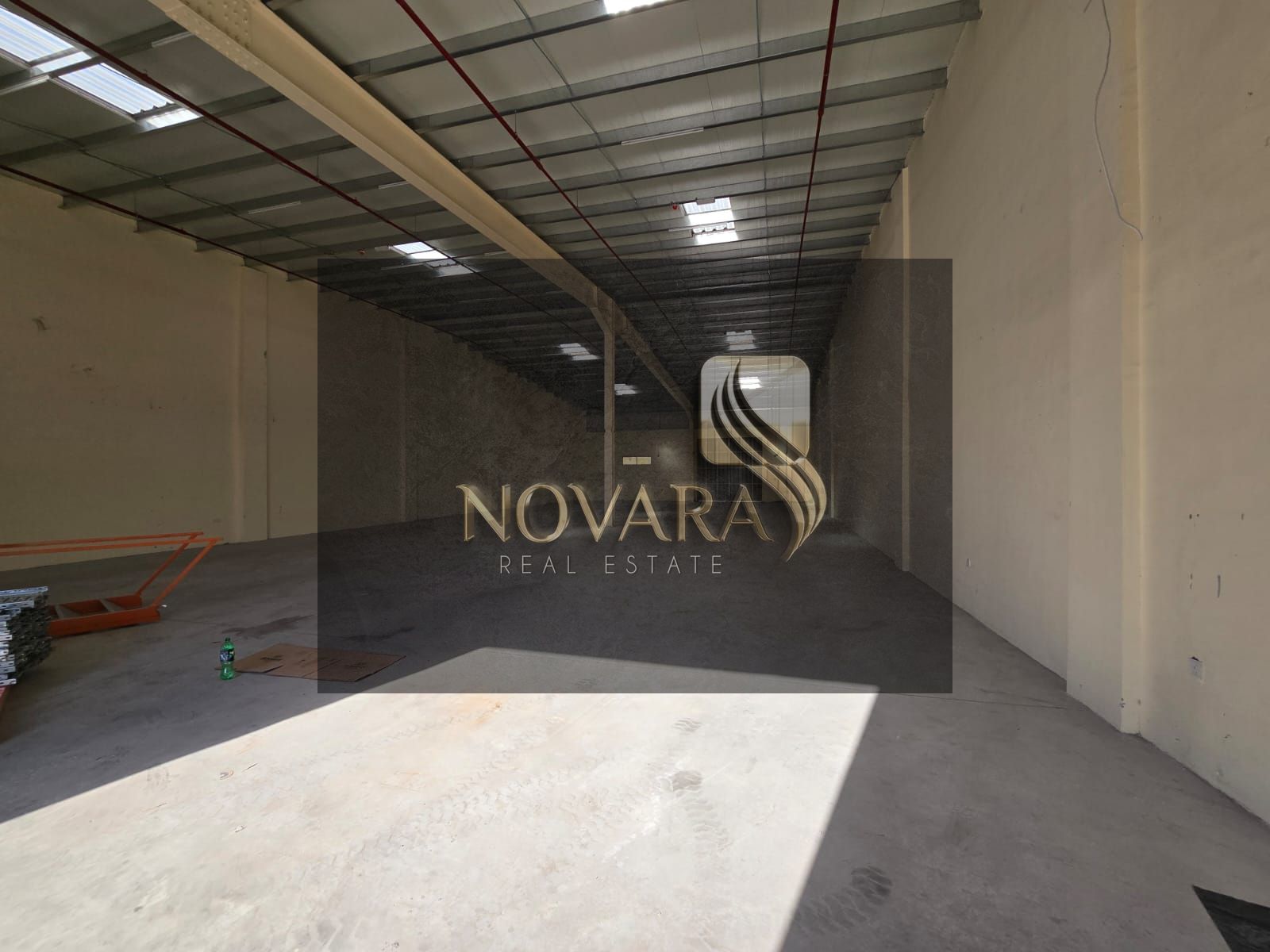 Warehouse – 45 kW electricity – 8,500 sq. ft. – Prime location in Al Jurf Industrial 1 area