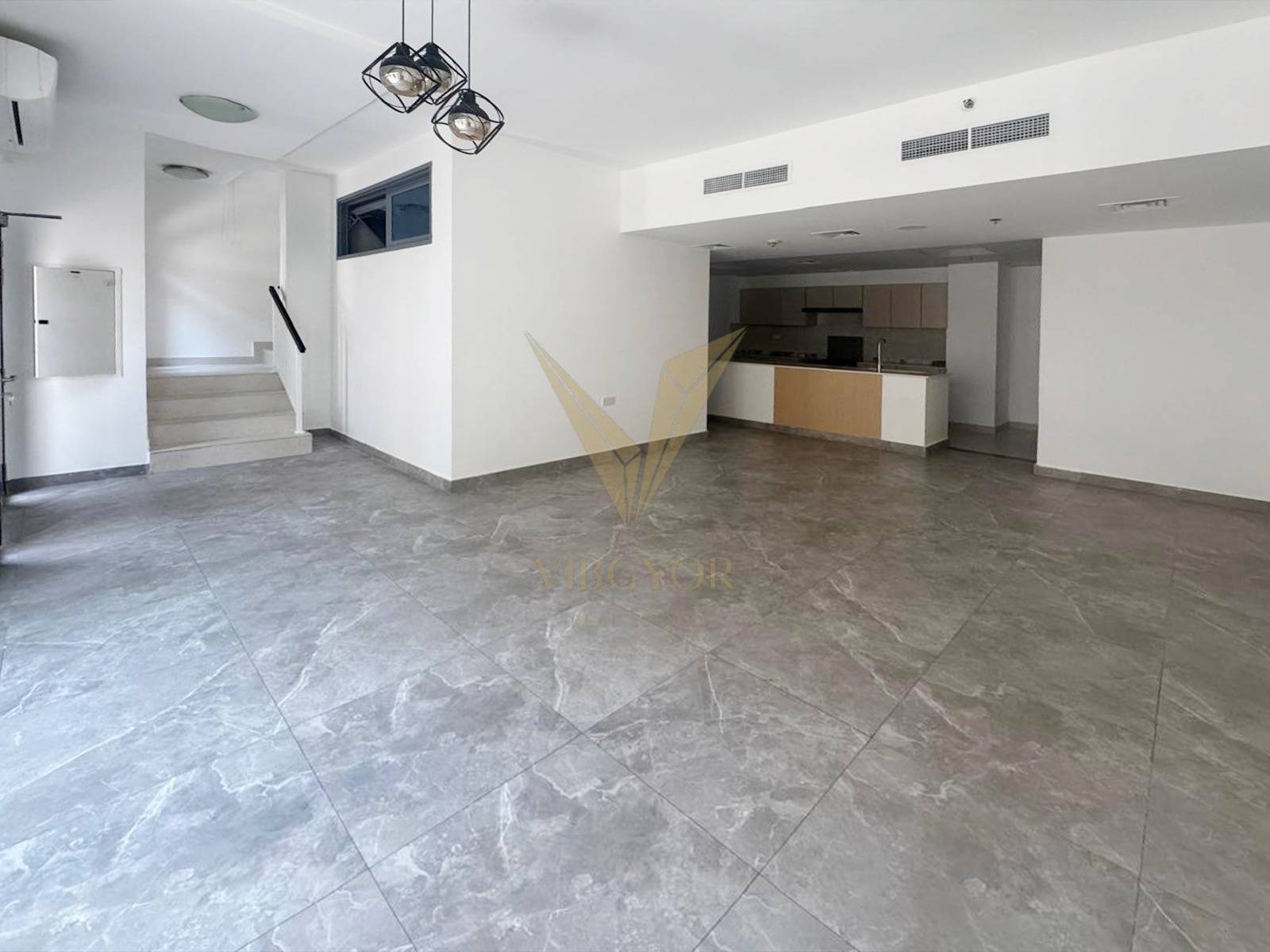 Spacious 2 BR plus Maid’s Townhouse | Villa Style