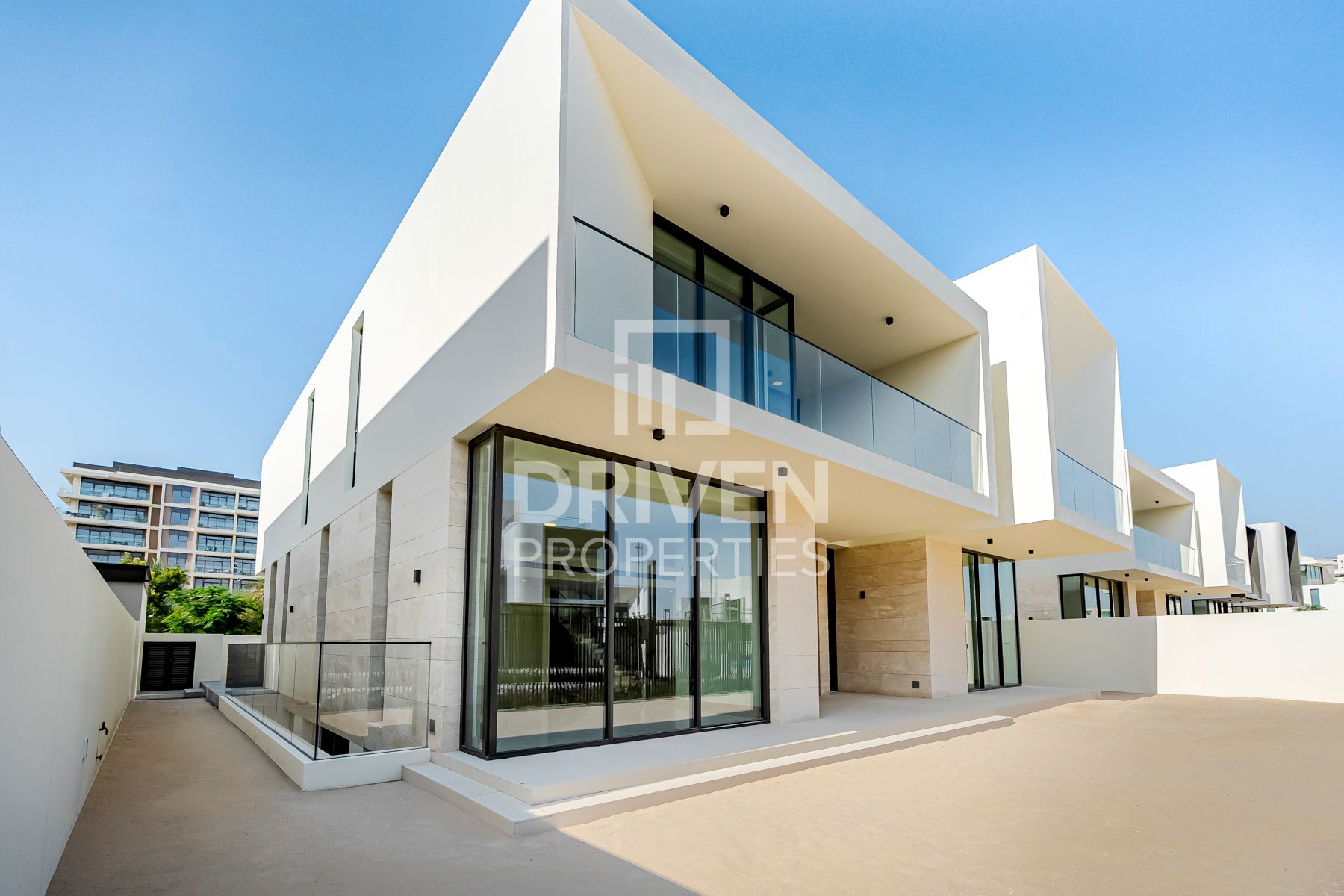 Brand New | Branded Residence | Ready to Move in