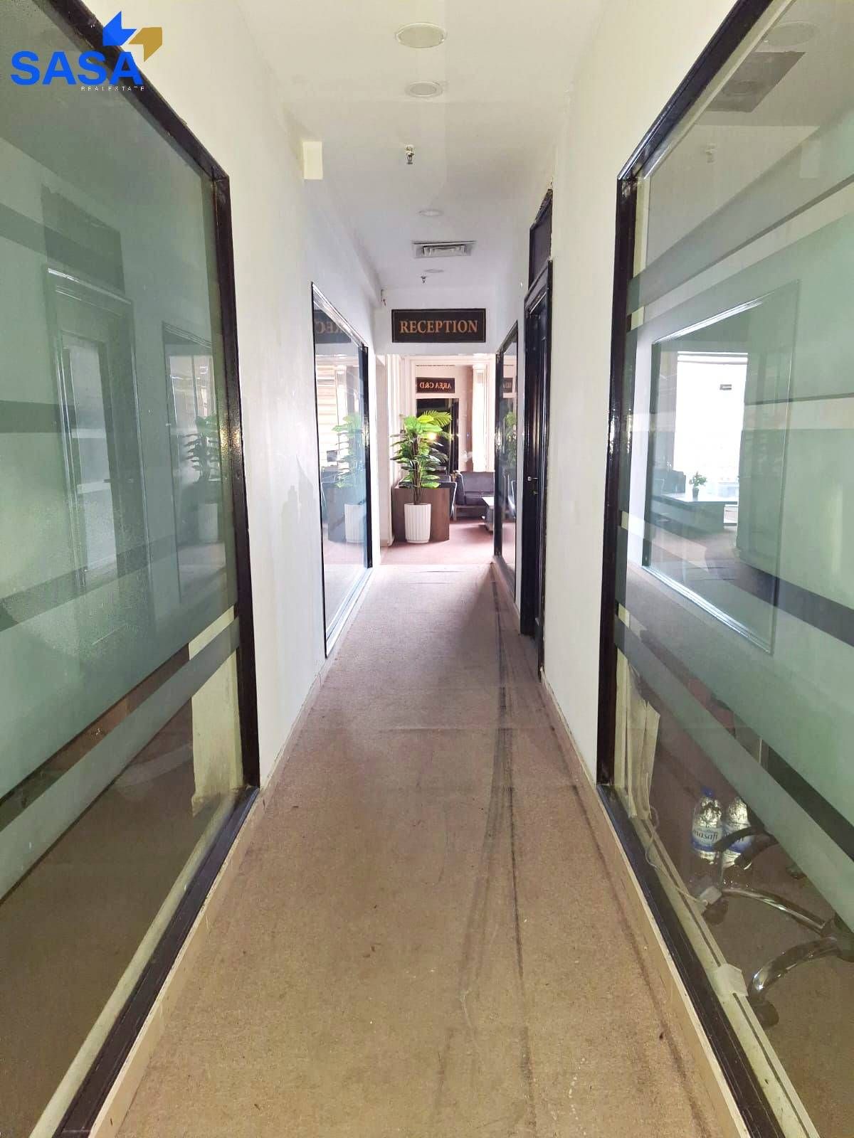 BUSINESS CENTER FOR RENT / READY TO OCCUPIED / FULLY FURNISHED