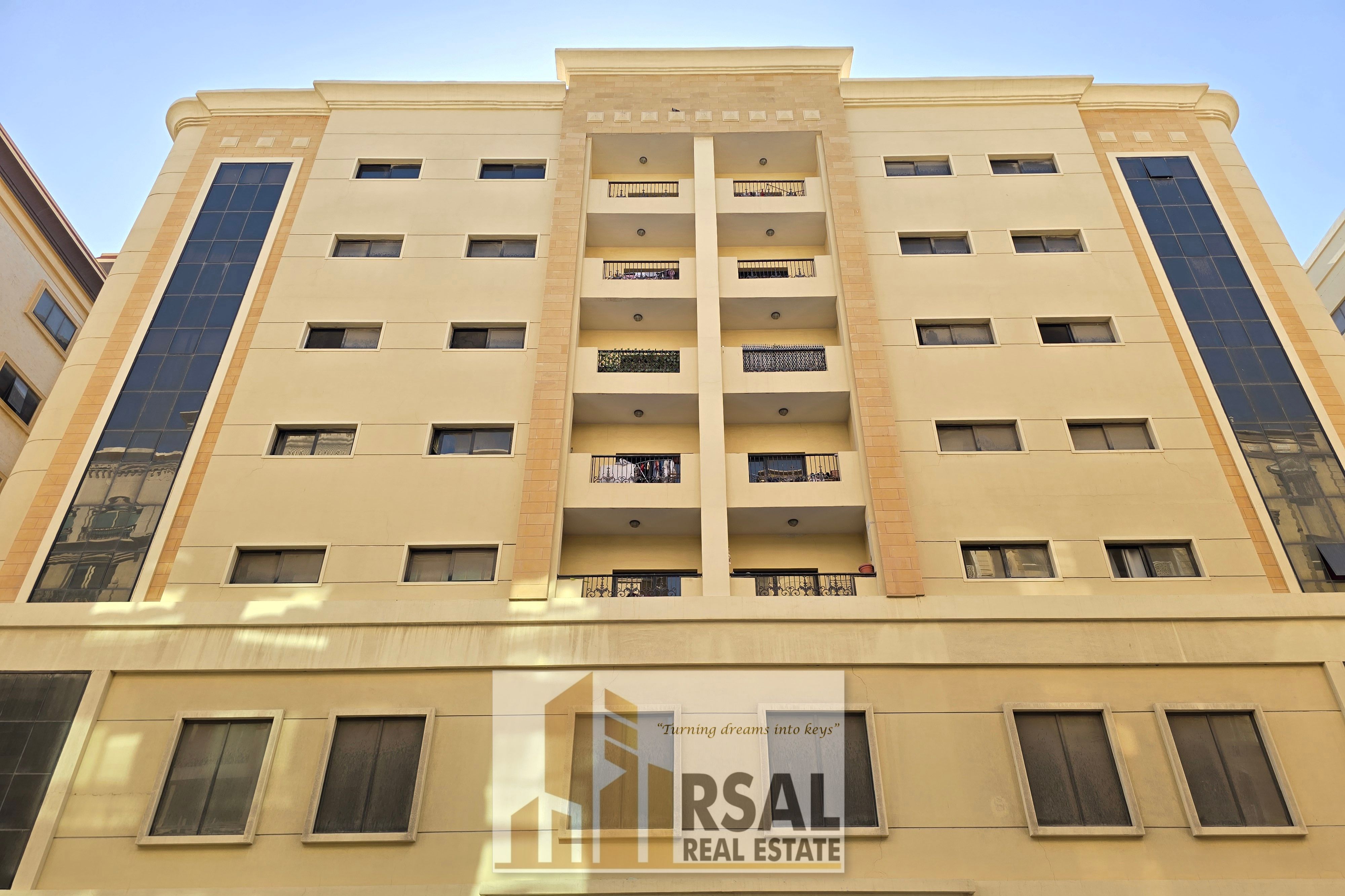 Like a Brand new 1bhk with balcony and parking ,Flexible Payment ?