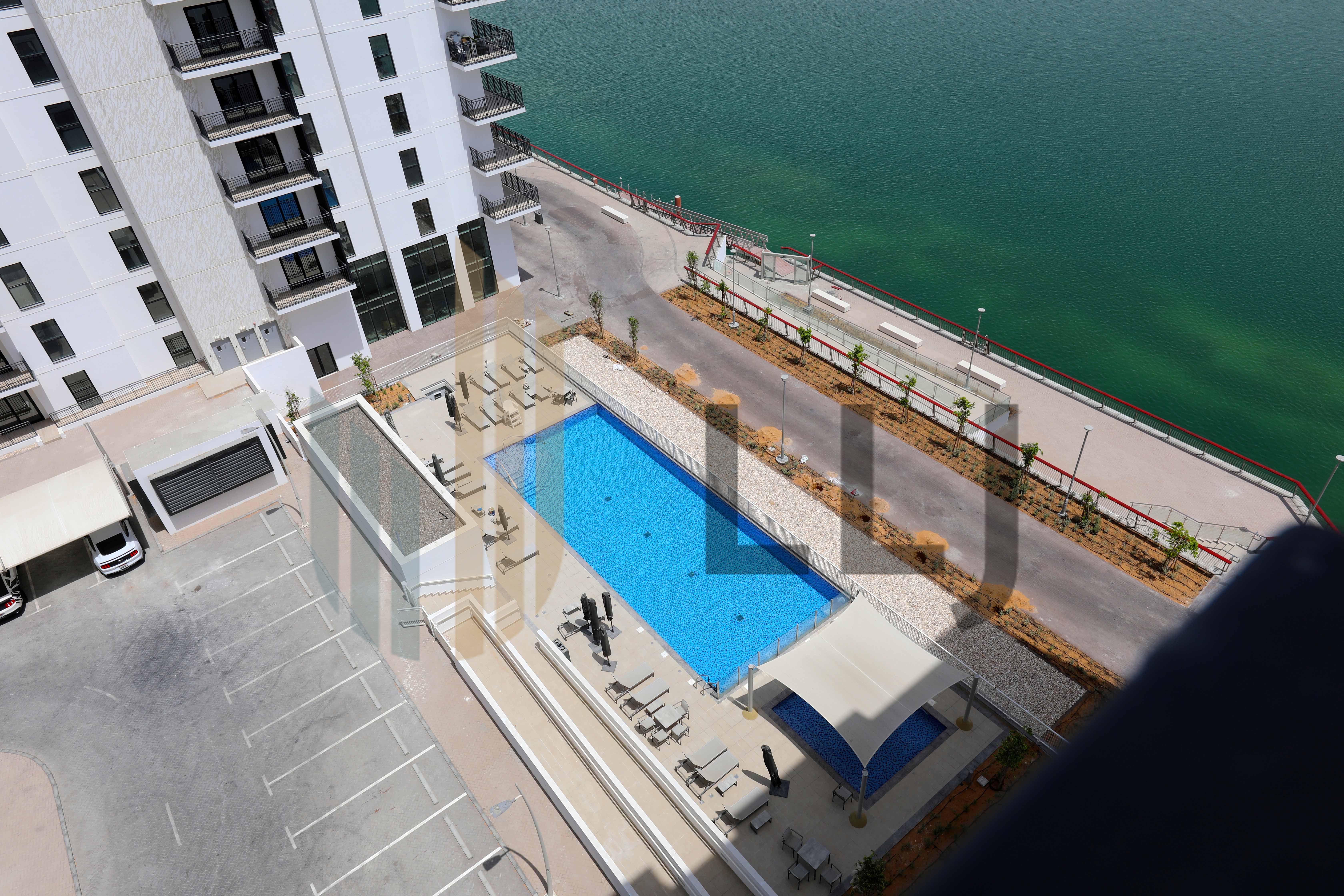 Upcoming 1st of March | Canal View | Prime Area