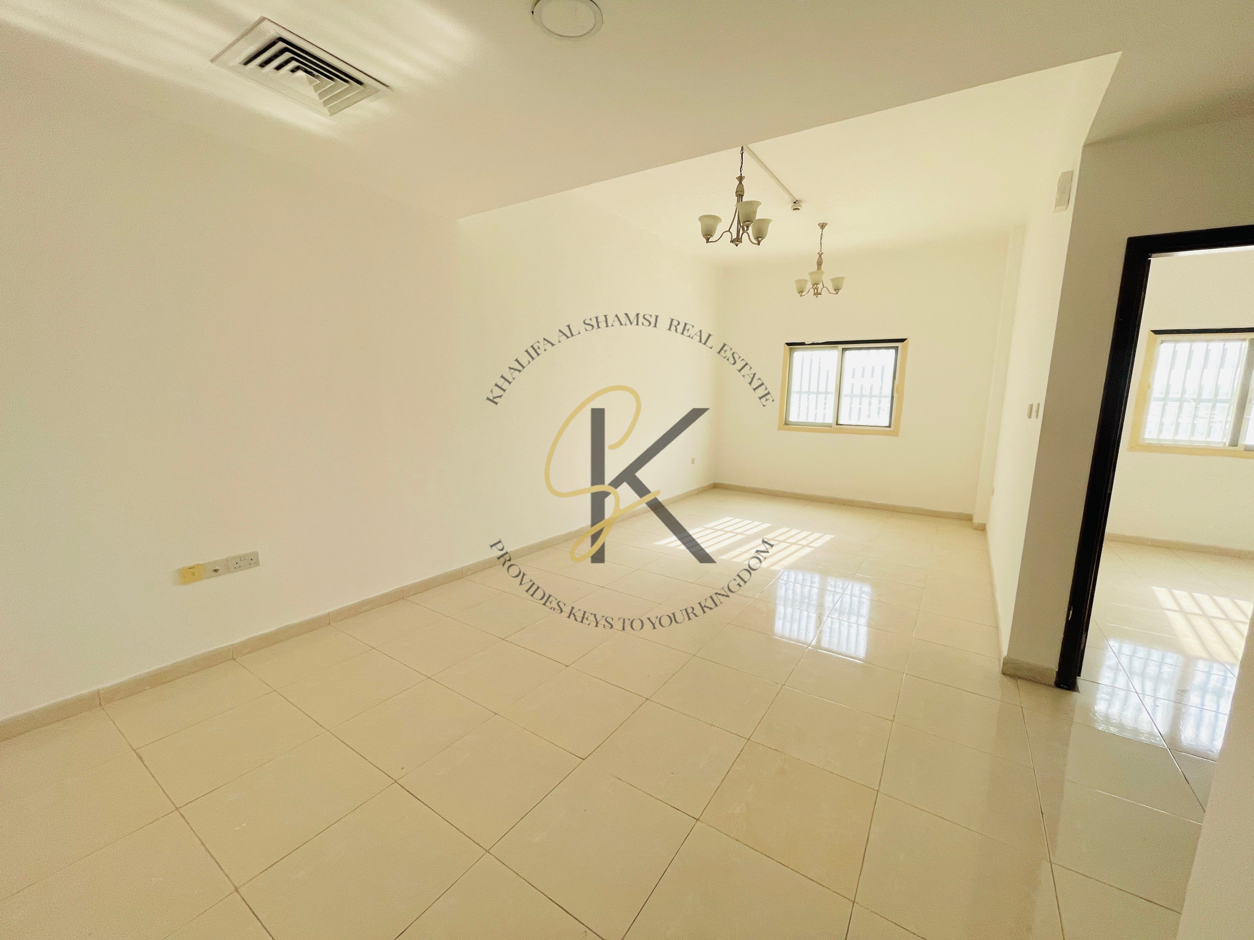 Luxurious 1bedroom apartment near to alzahiya city centre fully family building