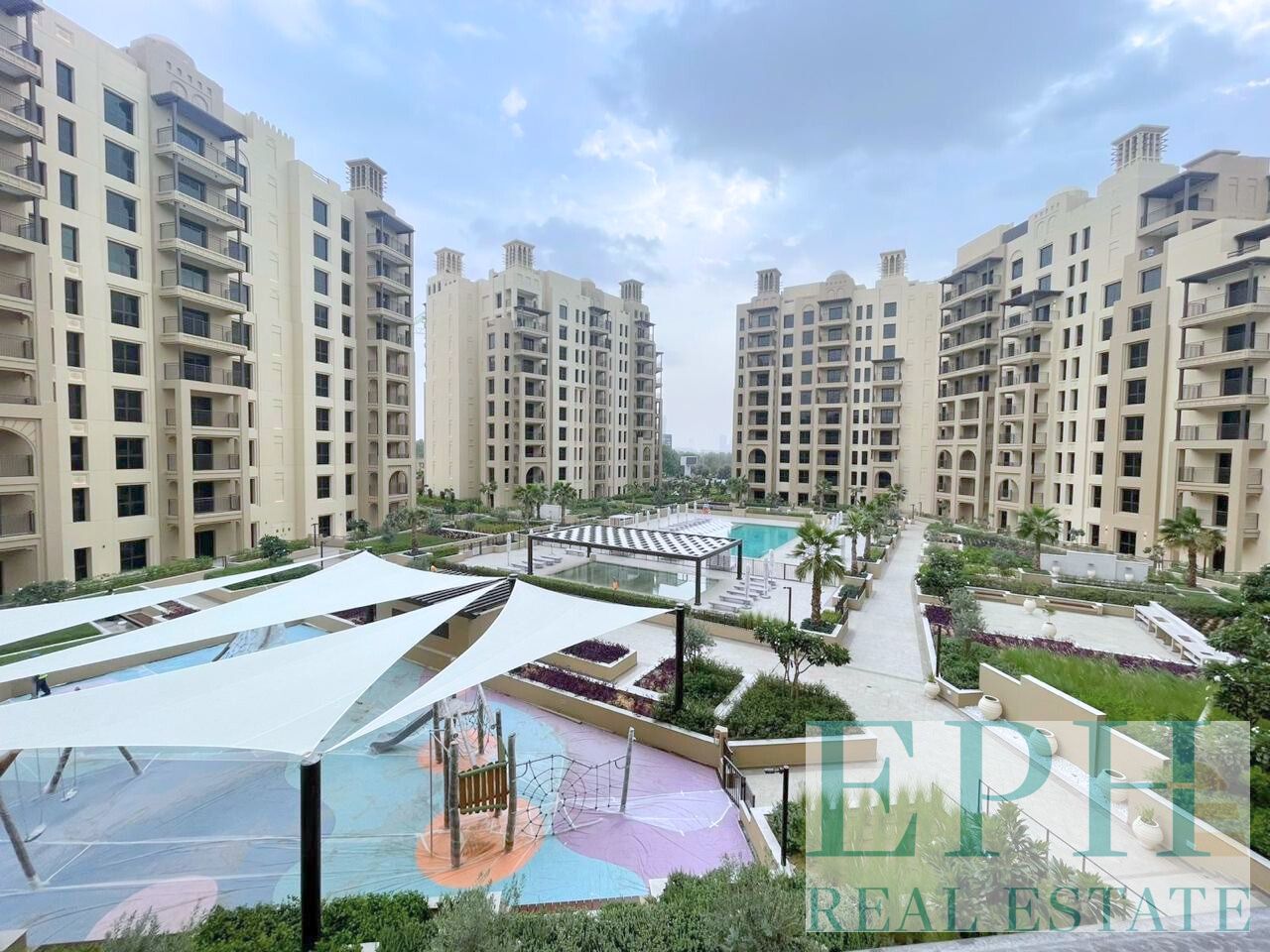 POOL VIEW | MID FLOOR | READY TO MOVE