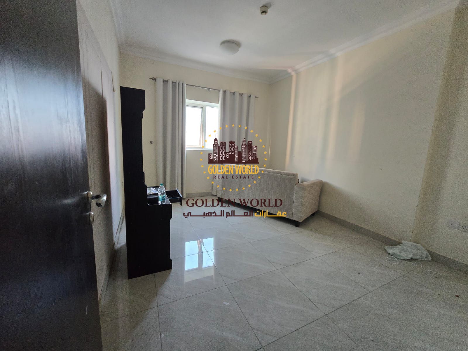 A distinctive apartment in Al Majaz, two bedrooms and a spacious living room, good finishing, excellent lighting, close to services and transportation