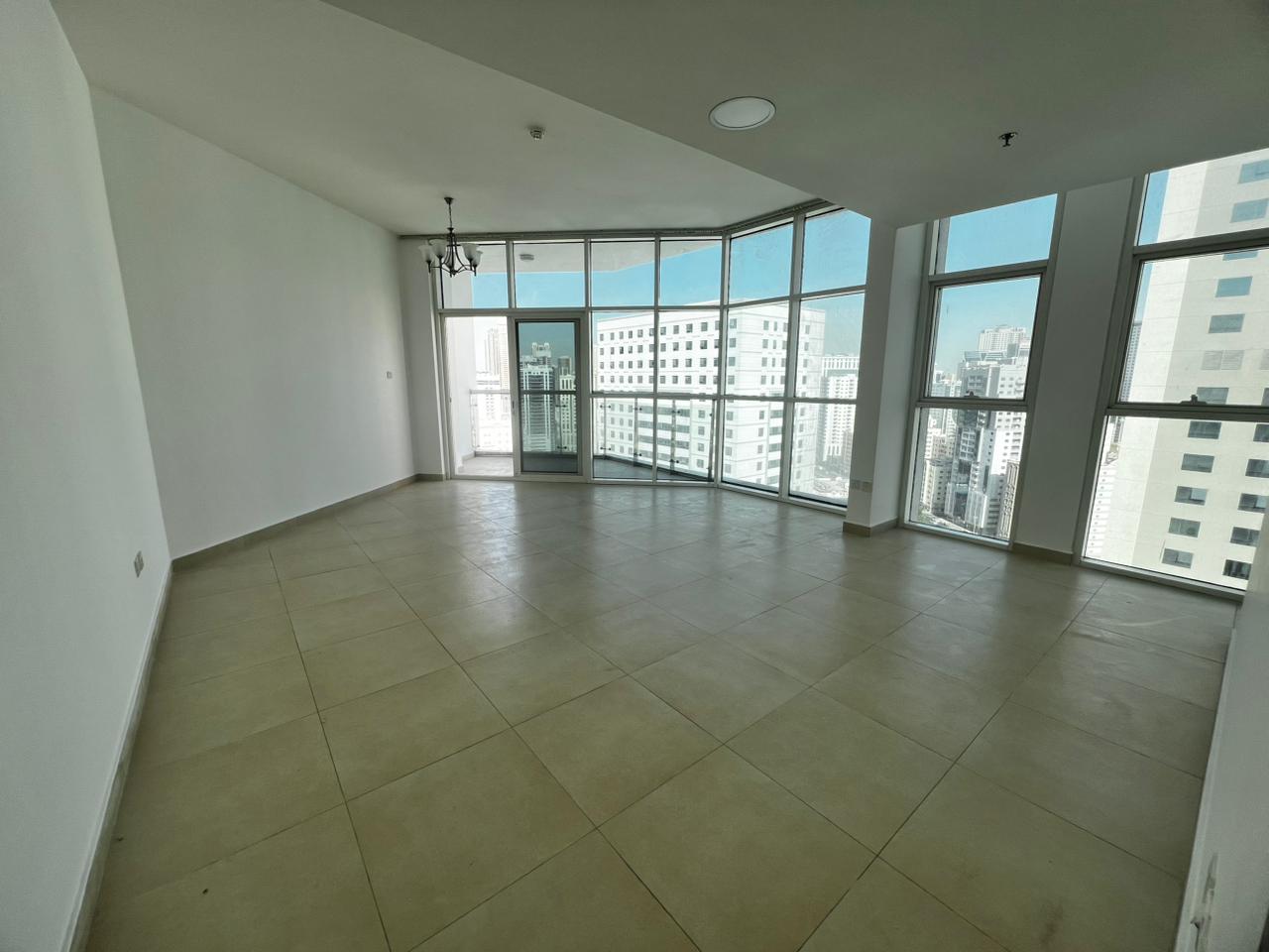 3 Bedroom Apartment | Maid Room | Laundry | Wardrobes | 4 Bathrooms | Free Parking