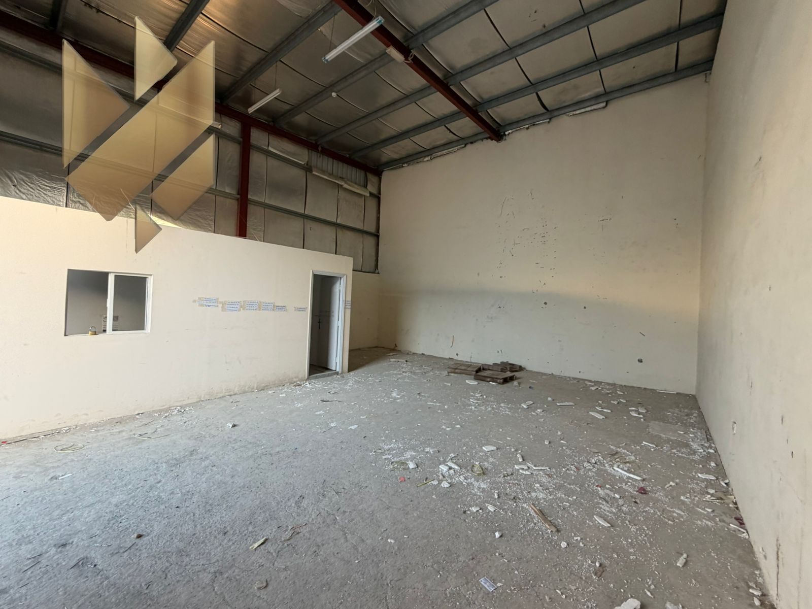 Warehouse 1,200 sqft | Office | Storage Only