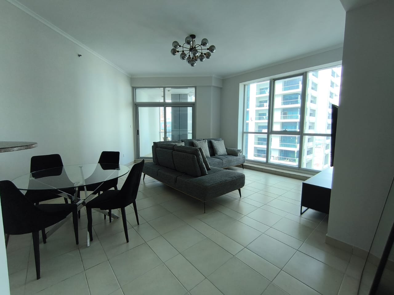AVAILABLE! Vacant, Perfect Deal!