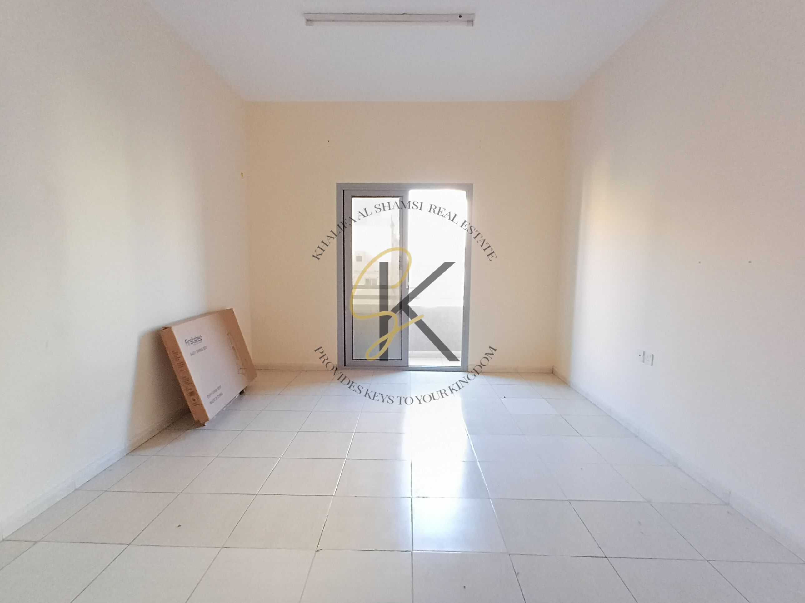 READY to MOVE lavish 1 BHK full of family building neat and clean room Front of Bus Stand for contact Babar