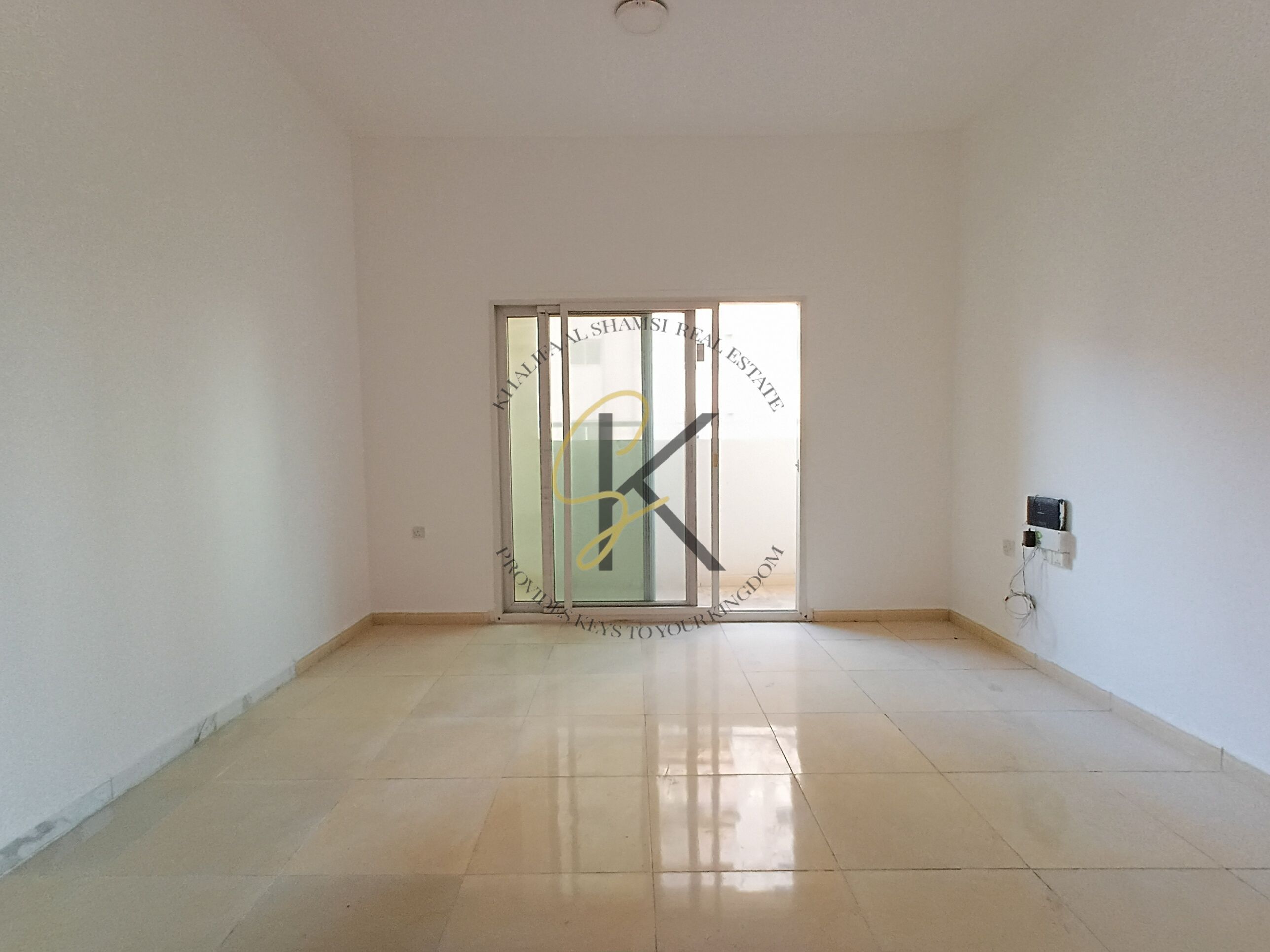 READY to move Lavish 1 BHK full of family building Big Hal neat and clean for contact Babar