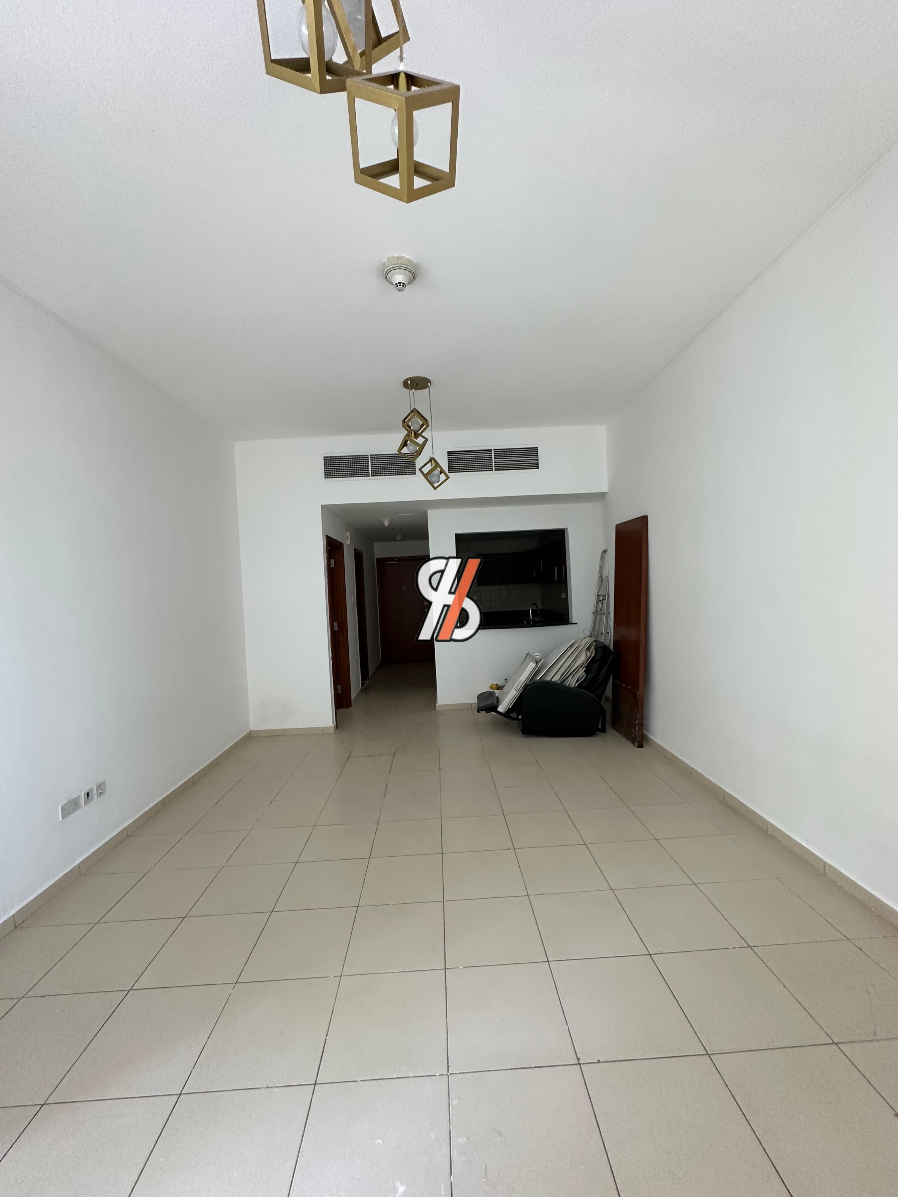 Specious 1 bedroom For sale With American Kitchen