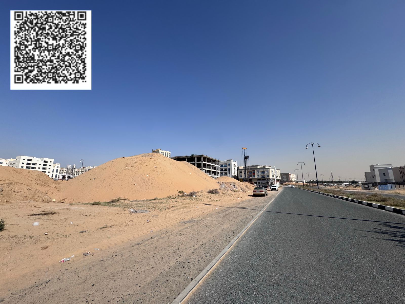 Commercial land for sale in Ajman, Al Yasmeen area, Princess Village. Freehold ownership for all nationalities. Area: 10,000 sq ft. Building permit: G