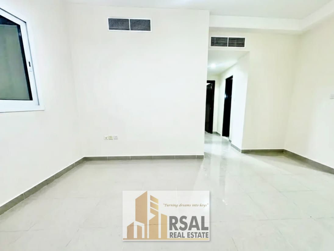 Spacious 1BHK APARTMENT Available In Muwaileh Area