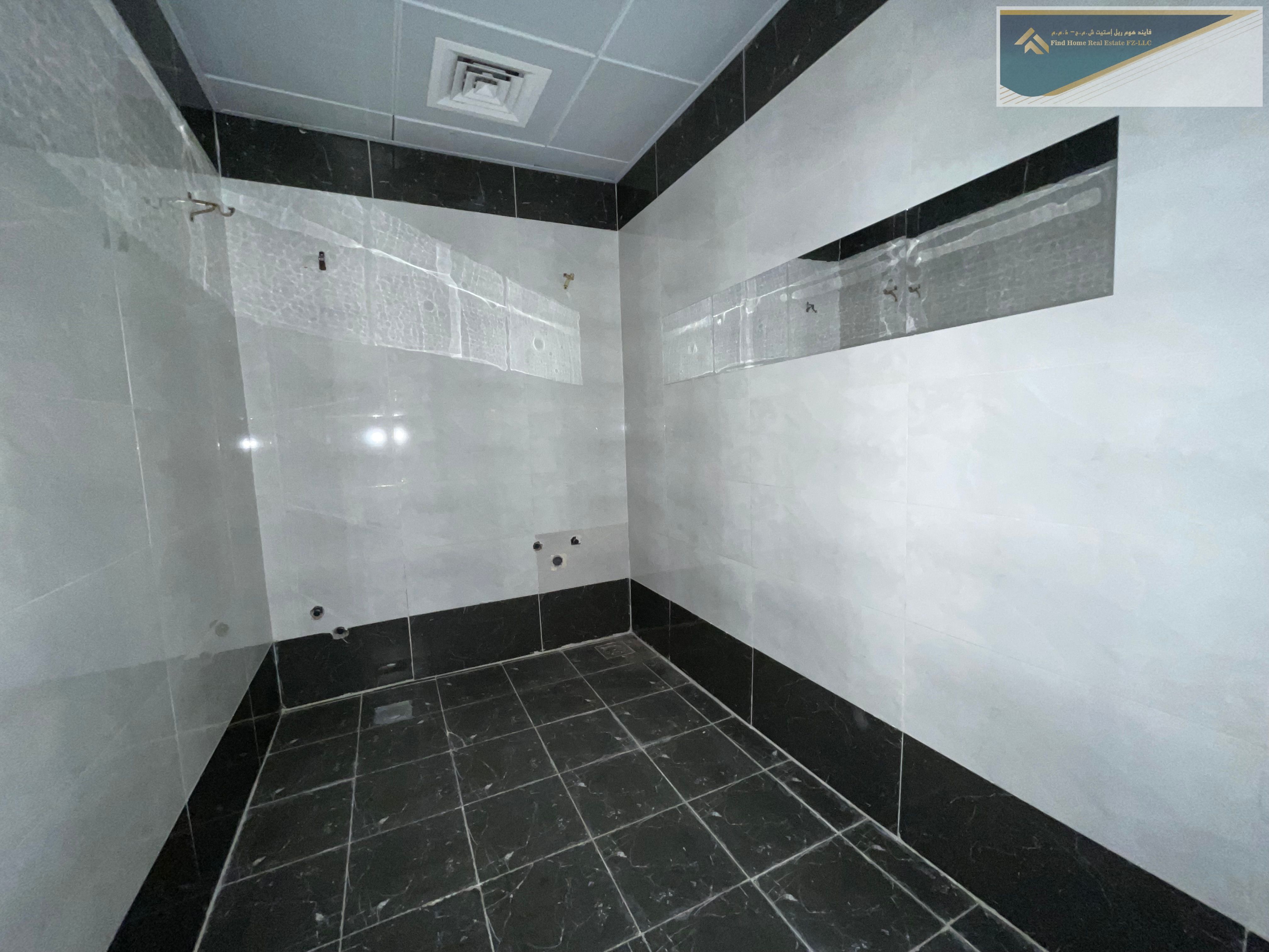 FULLY LUXURIOUS!!2BHK WITH FREE CHILER FREE PARKING POOL AND GYM VERY NEAR CORNICHE WITH FULL CORNICHE VIEW IS JUST 70k