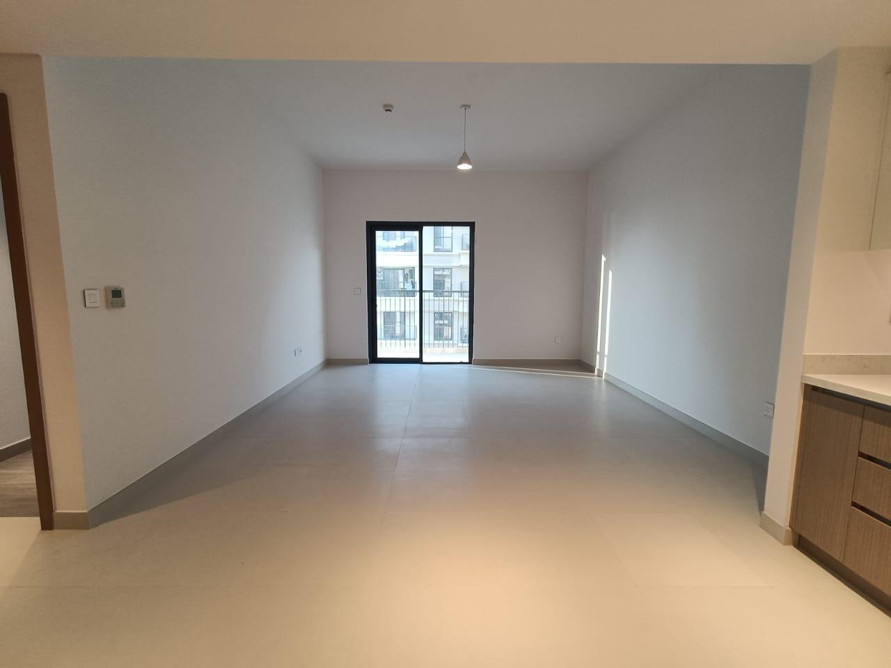 Spacious 1BR| Masteroom| 02 Bath| Balcony with all amenities