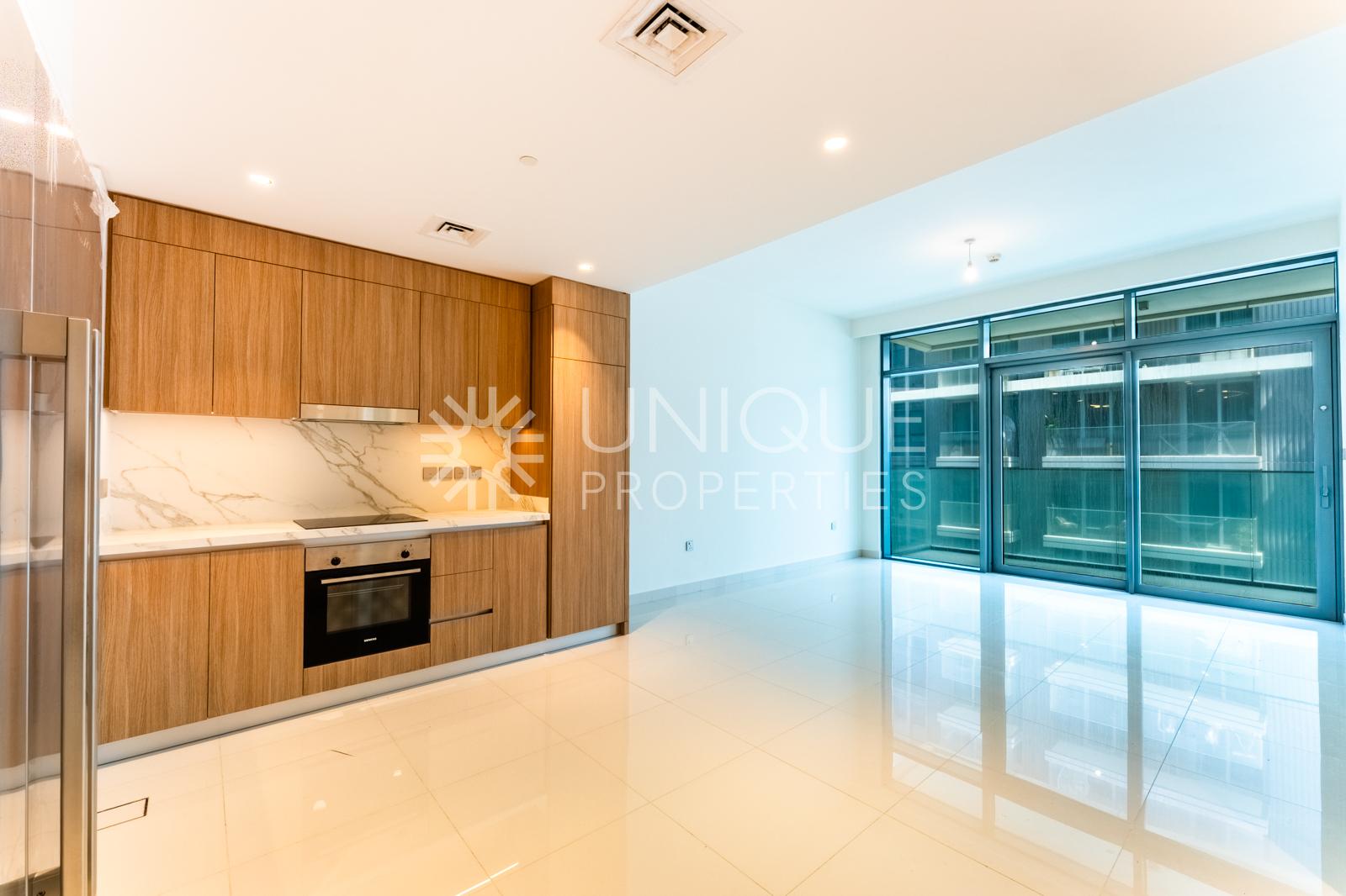 Marina View | Prime Location | Luxury Living