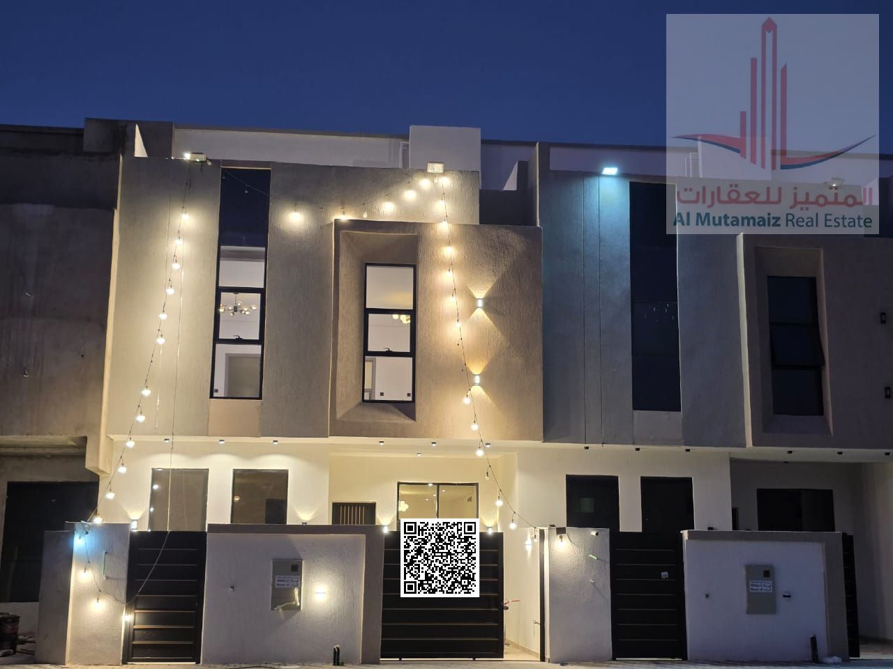 **English Translation:** Townhouse for Sale Directly from the Owner in Al Helio 1, Ajman, Three Floors with Rooftop Lounge, Four Bedrooms, Majlis and