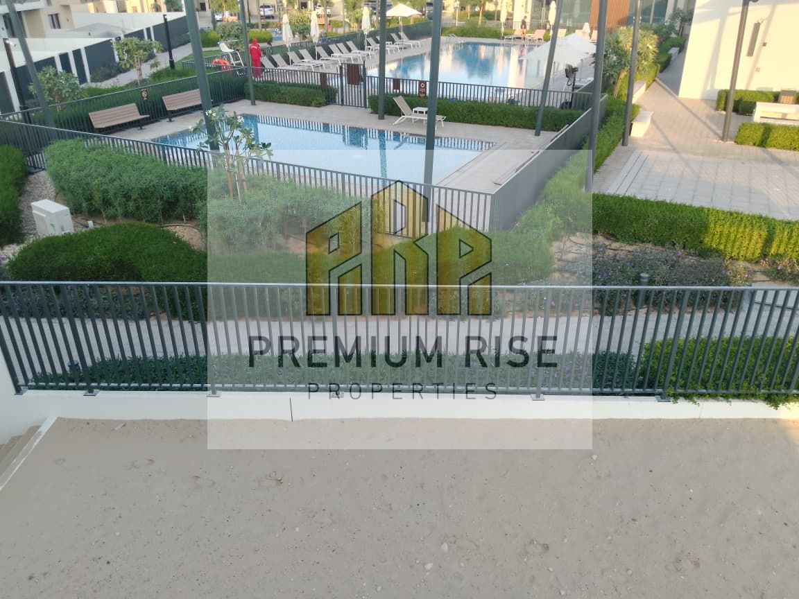 [Plot Area:5595.19 sq. Ft. ] [Garden Lover] [Single Row] [Fully Pool View]