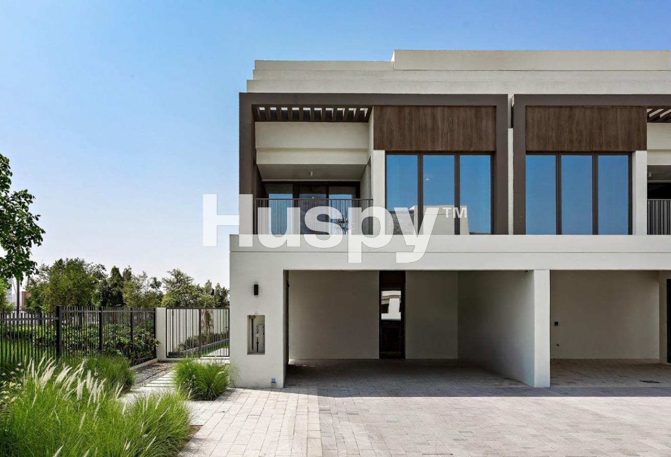 Upgraded | Twin Villa | Vacant