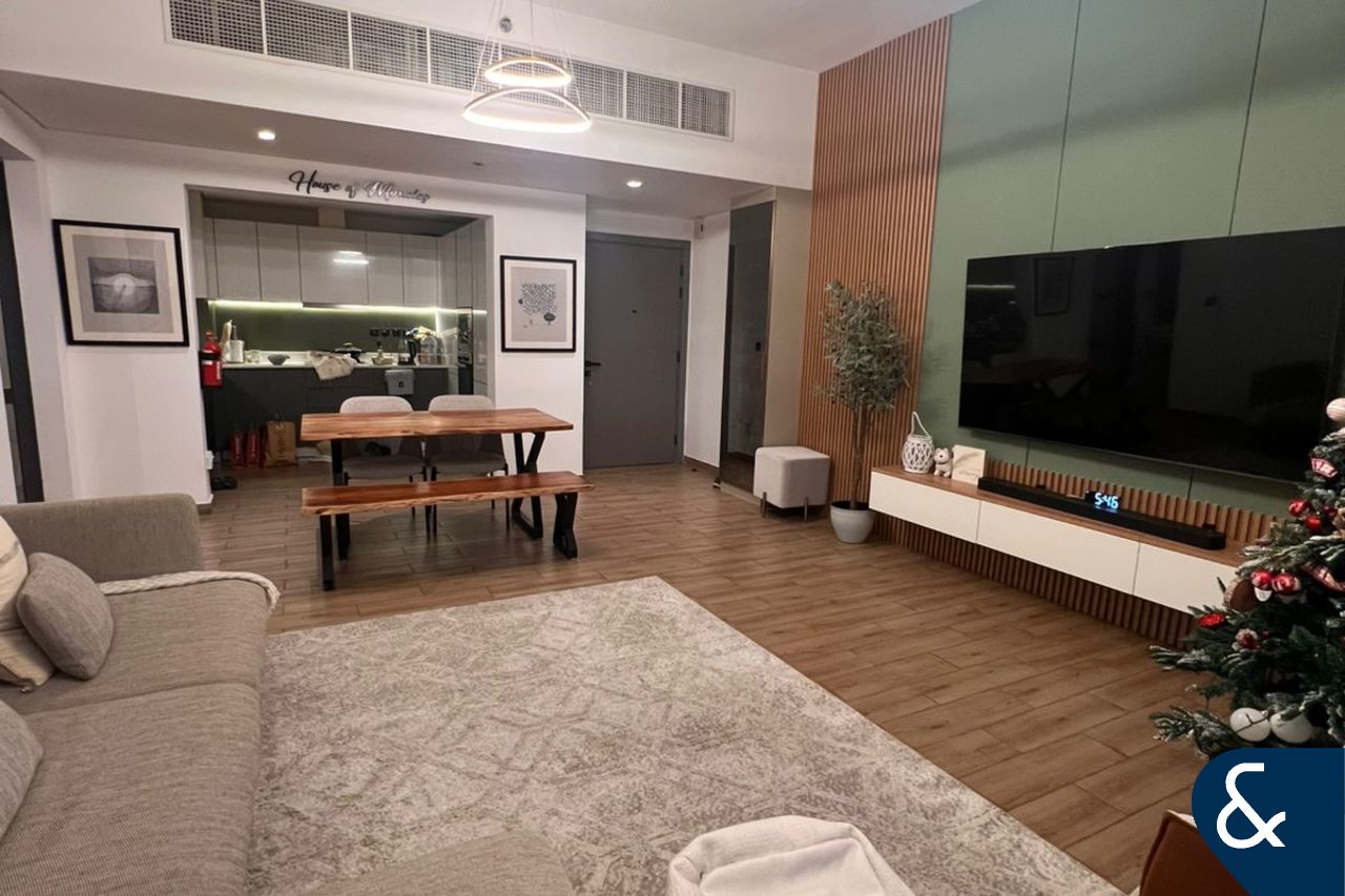 High Floor | Semi-Furnished | Upgraded