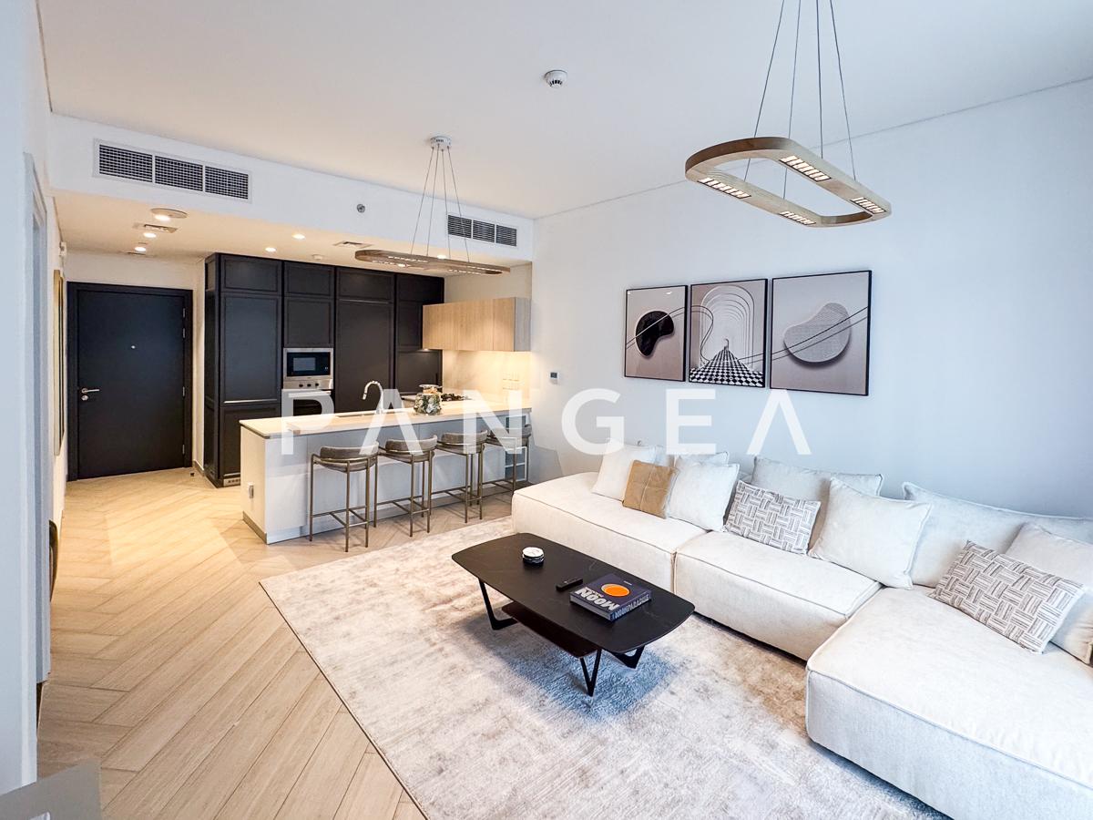 Multiple Cheques | Upgraded l Premium Furniture