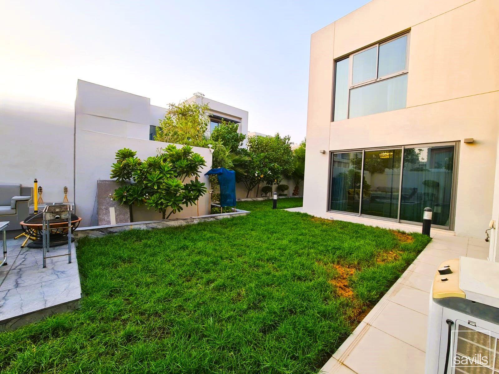 Luxurious Living | Furnished Corner Villa
