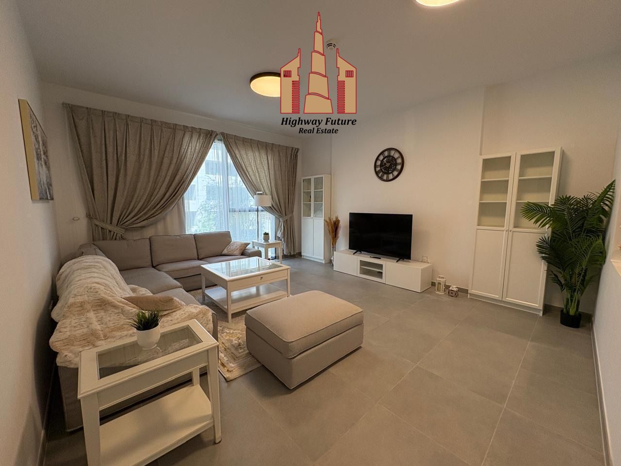Modern Luxurious 1bhk Fully Furnished +corner 1 bhk + Semi Close in Tiraz Al jada Community