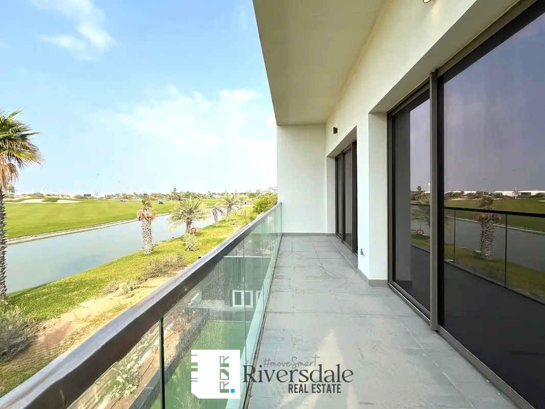Single Row-4BHK-Townhouse-Golf View