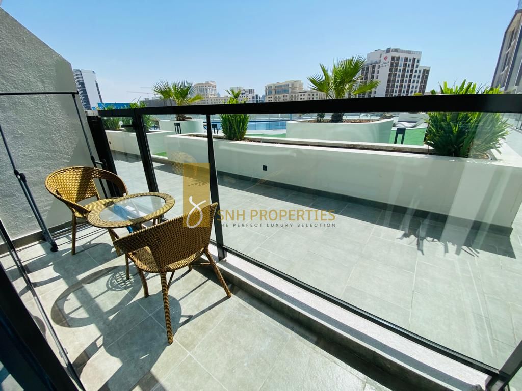 READY TO MOVE IN | FULLY FURNISHED | POOL VIEW