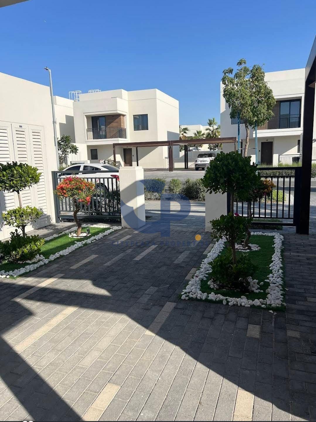 Great Offer| 3 Bedrooms in Great Community