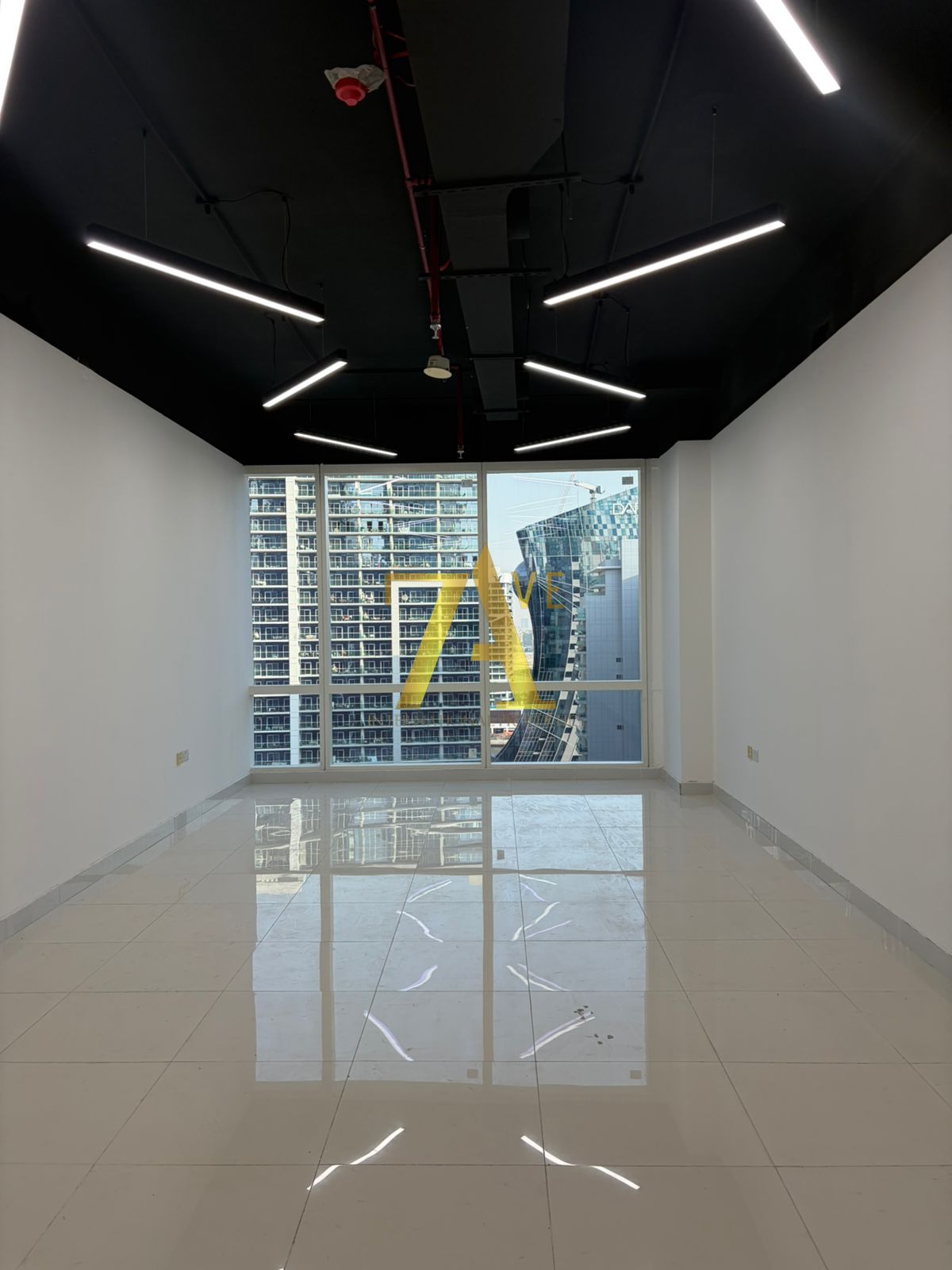 LUXURY OFFICE | FULLY FITTED |HIGHER FLOOR