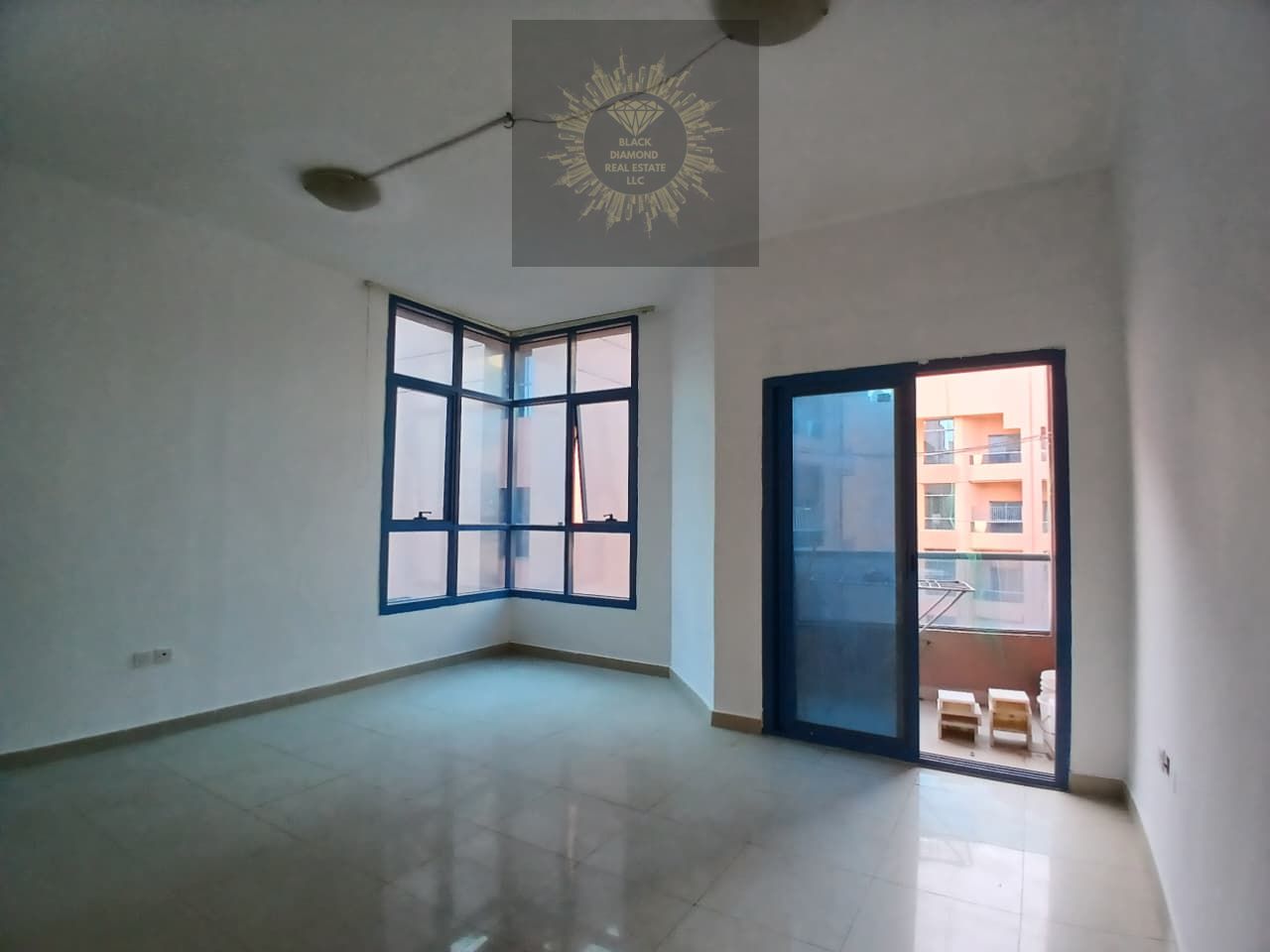 Superb 1Bhk in Al Nuamiya Tower