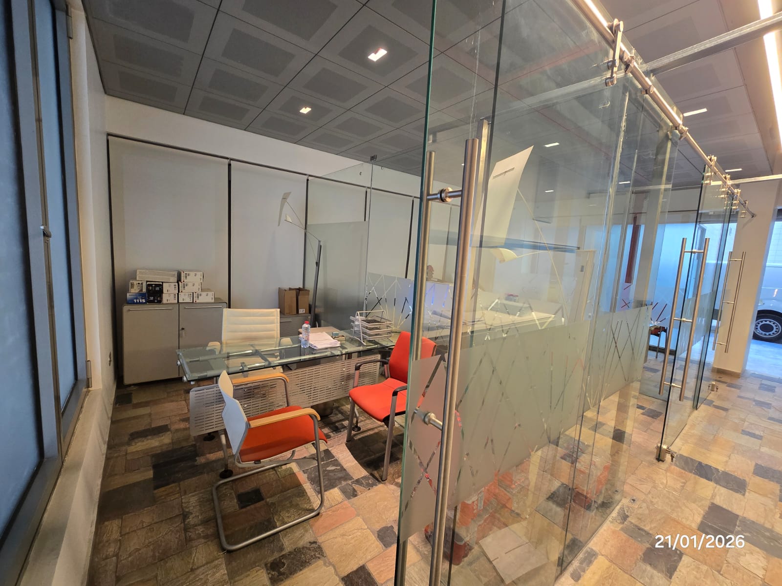 Fully fitted office with 20 parking available for rent in Al Garhoud