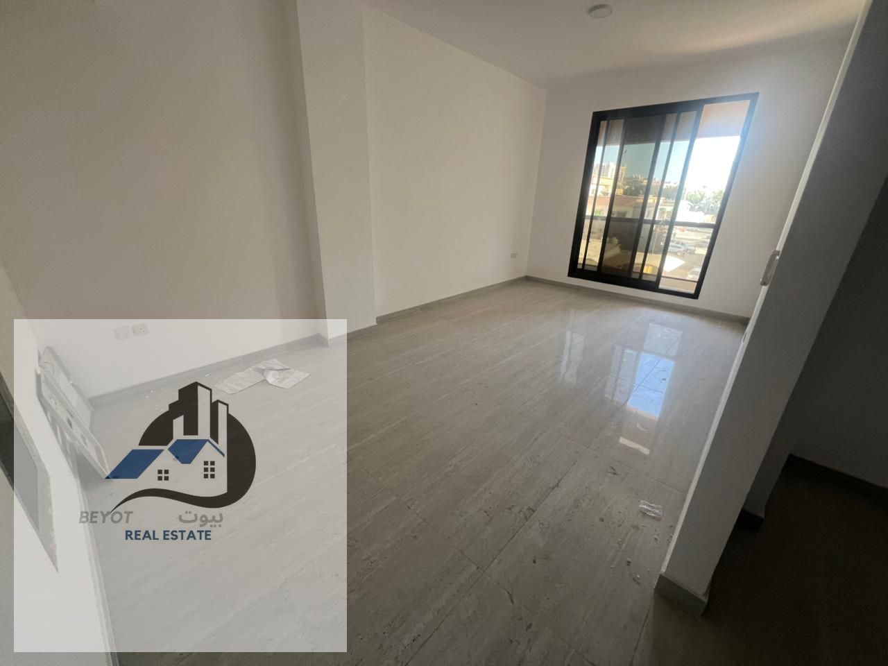 For Rent in Ajman – Al Rashidiya 3 1 Bedroom + Living Room | Brand New | Prime Location A spacious 1BHK apartment for rent in Al Rashidiya 3, locate
