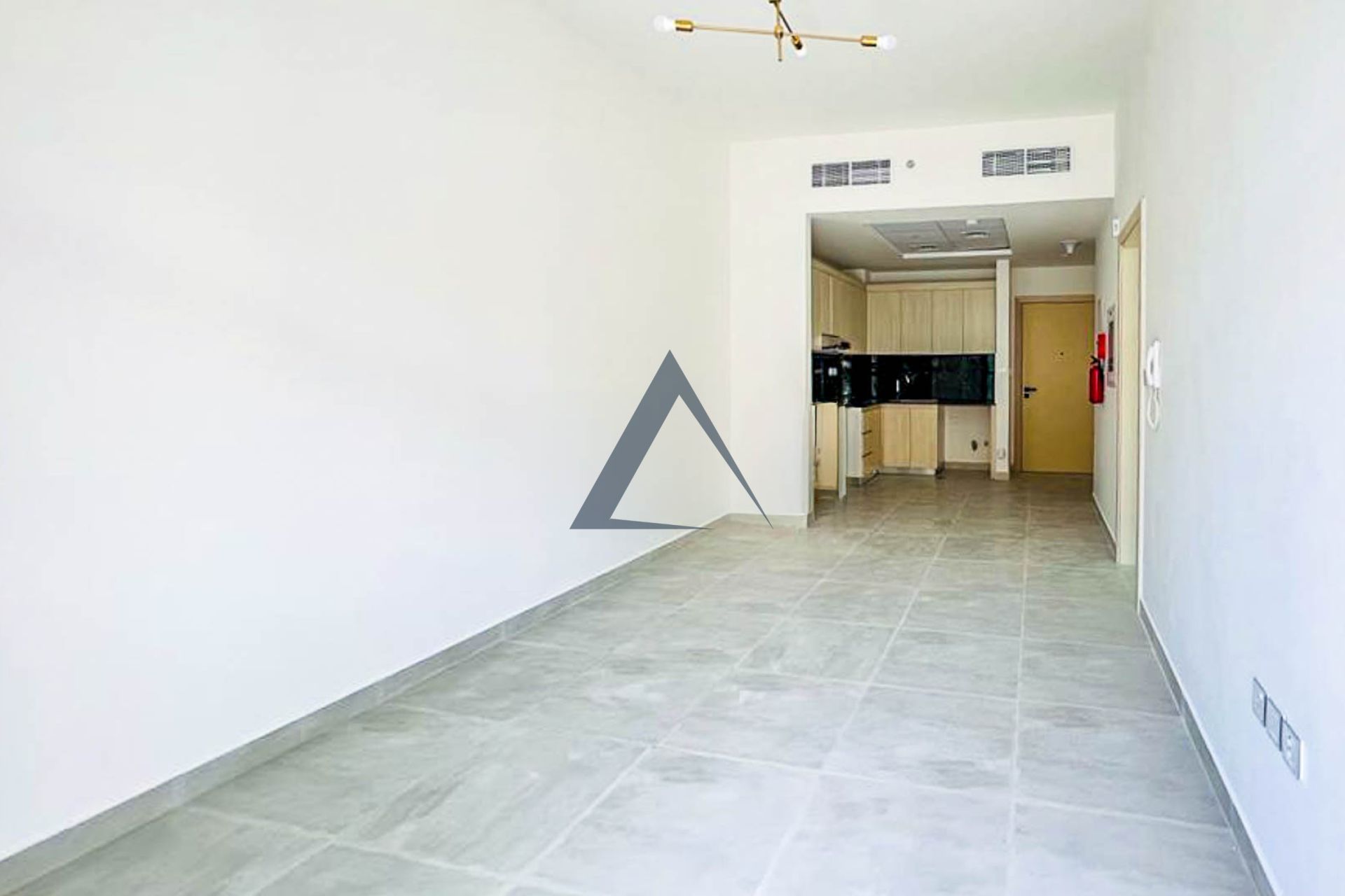 Rented Unit | Spaciaus layout | Investor Deal