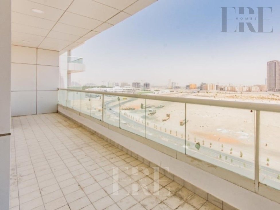 BRAND NEW | GATED COMMUNITY | SPACIOUS