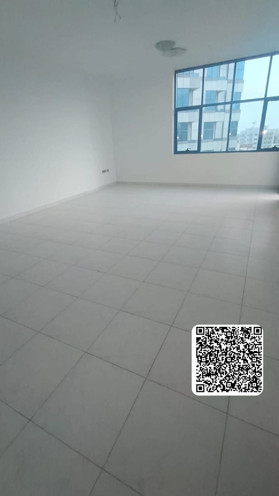 For annual rent in Ajman 3 bedrooms and a living room with a balcony In Al Rashidiya 2, near the Dubai and Sharjah exit