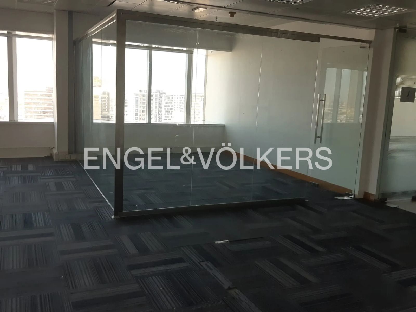 Sea View | SZR View | Partitioned Office