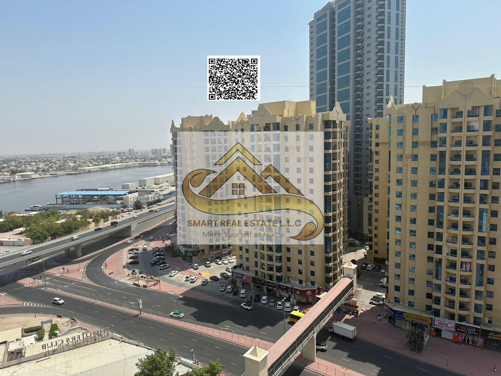 2bed rooms and a hall | big size | for sale in horizon towers withe therre batheroom and a big seperate kitchen and balcony withe | beautiful view |