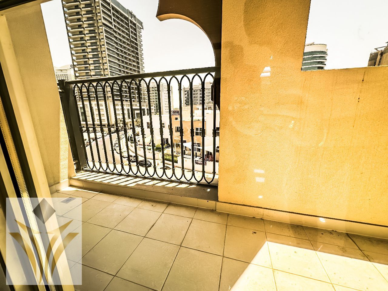 High ROI | Canal View | Close Kitchen