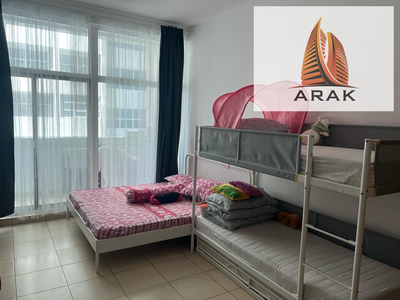 1-Bedroom Apartment for Sale in Ajman One Towers – Tower 10 Area: 1,130 sq. ft. High floor (6th floor) Includes parking and service card Price: