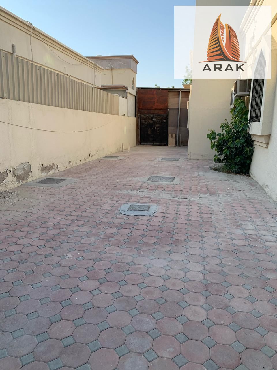 For Sale: Villa in Al Rawda 3