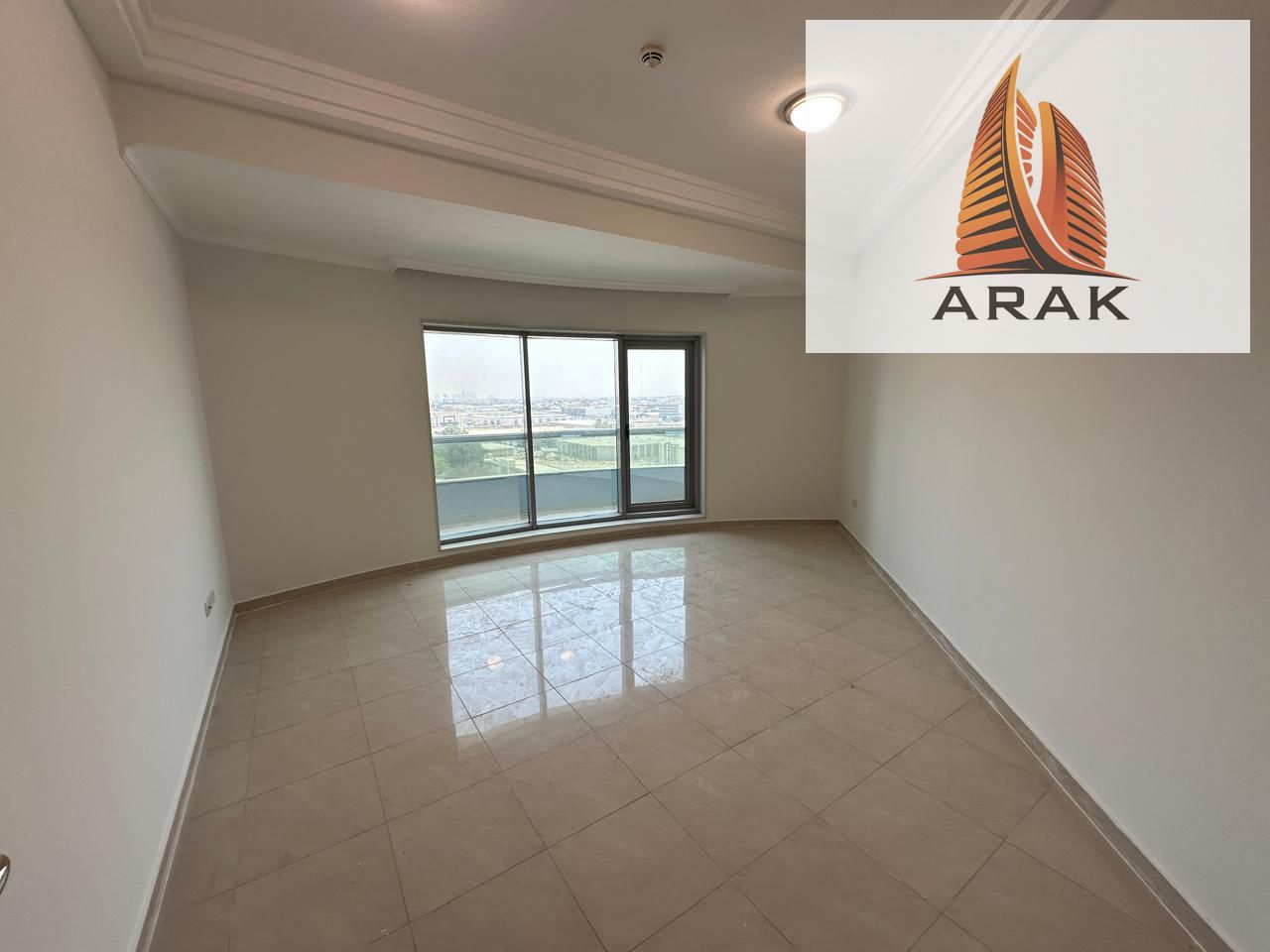 2 Bedroom Apartment for Sale – Conqueror Tower Open View