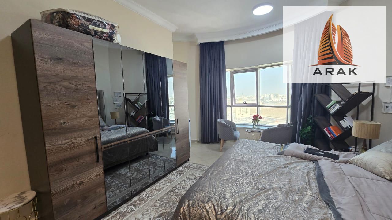 Three Bedroom Apartment for Sale in Concorde Tower with Open View A spacious three bedroom apartment with a living room is available for sale