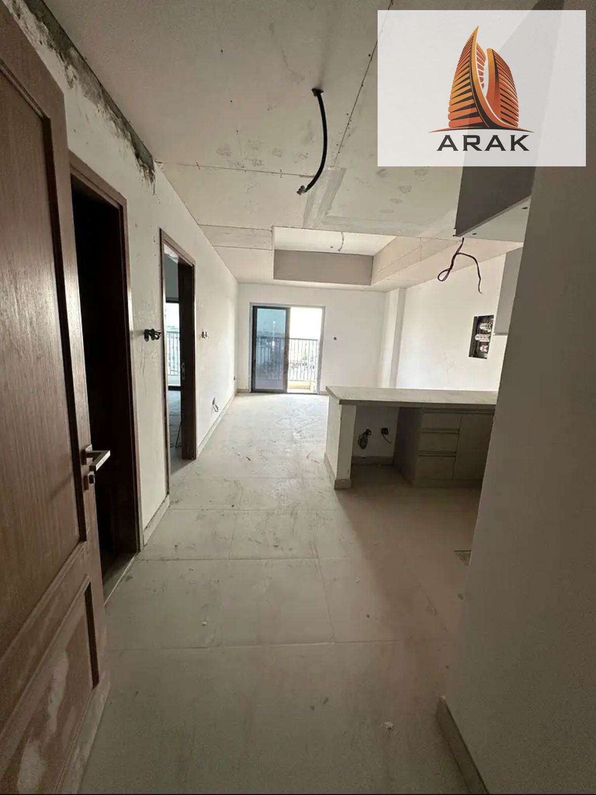 A spacious apartment with a practical layout, suitable for living or investment, located on a high floor