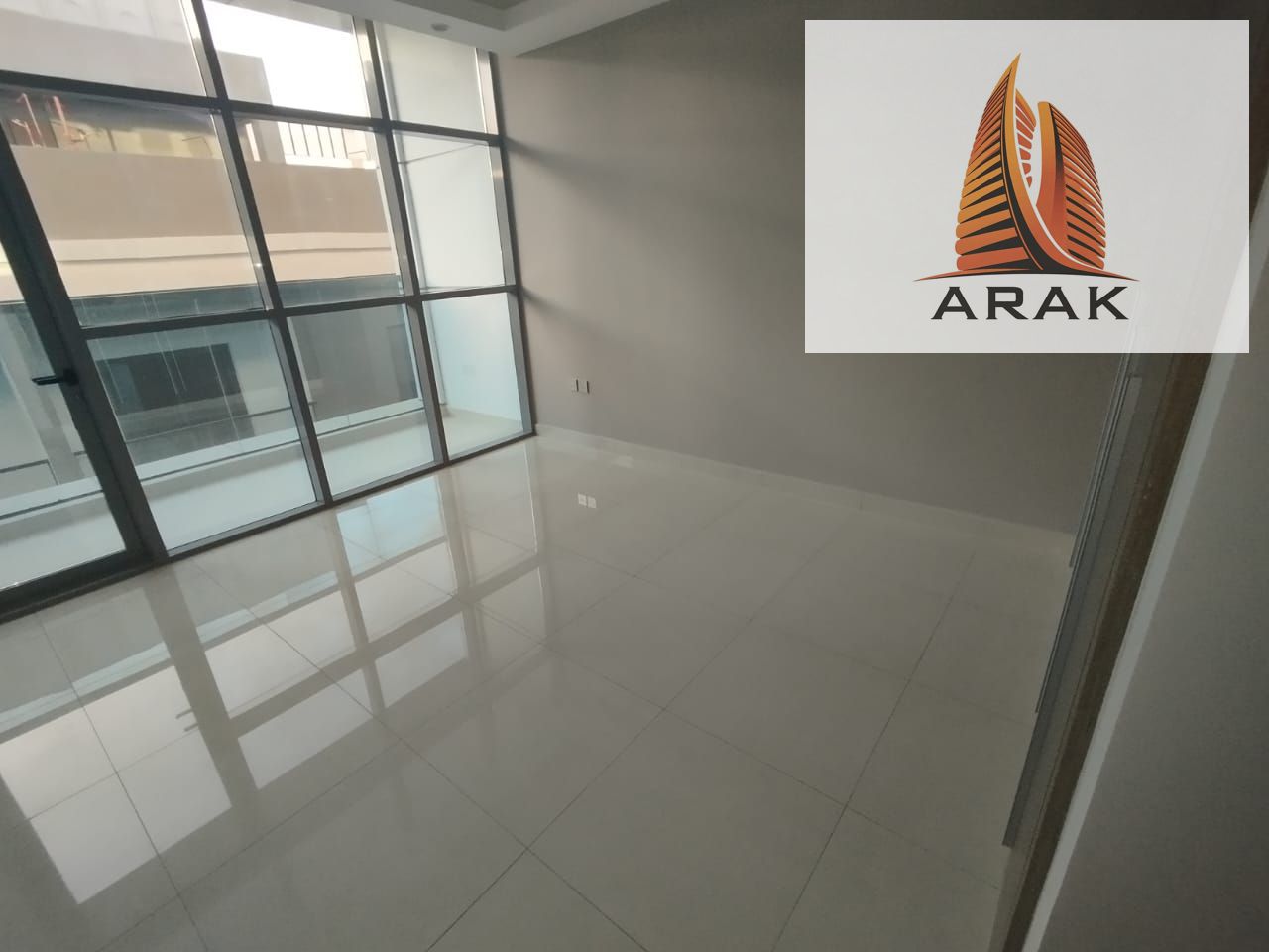 For Rent: Spacious 1 Bedroom Apartment with Private Parking – Gulf Tower, Ajman Location: Sheikh Khalifa Street, Ajman Features: One bedroom and la