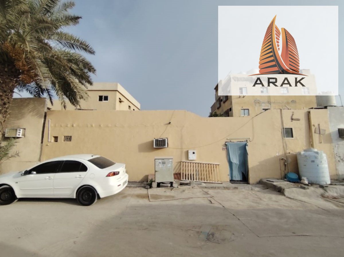 For Sale: Arabic House in Al Bustan – Great Investment Opportunity!