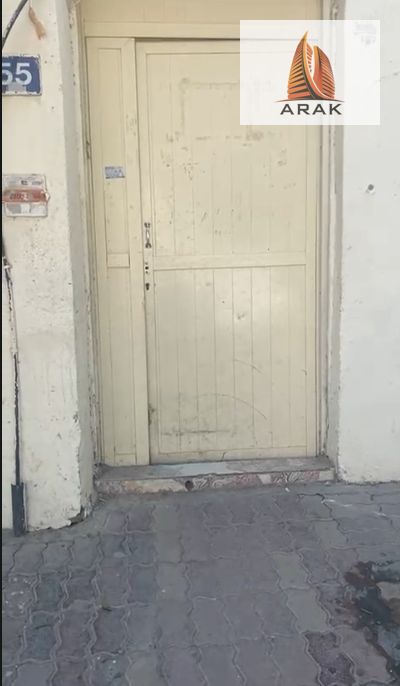 For Sale: Arabic-Style House in Al Rashidiya 3 with Residential & Commercial Permit