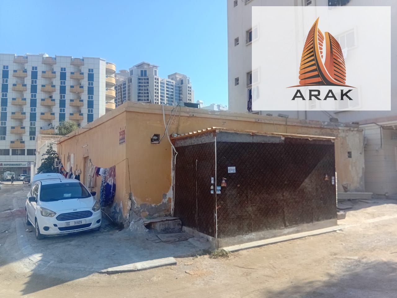 For Sale: Arabic House in Al Rashidiya 3 – Behind Grand Mall An Arabic house for sale in Al Rashidiya 3, located behind Grand Mall, in a prime and